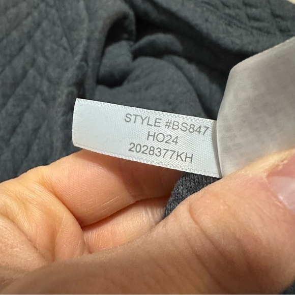 J crew heather carbon Quilted half-zip - Picture 4 of 5